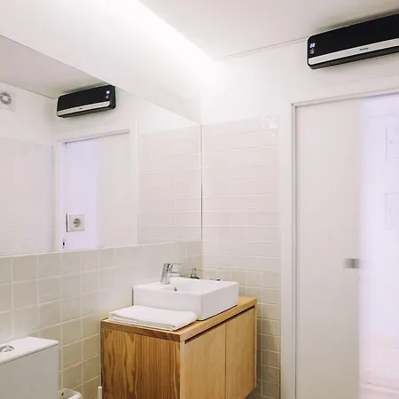 Orm - Almada Apartment *